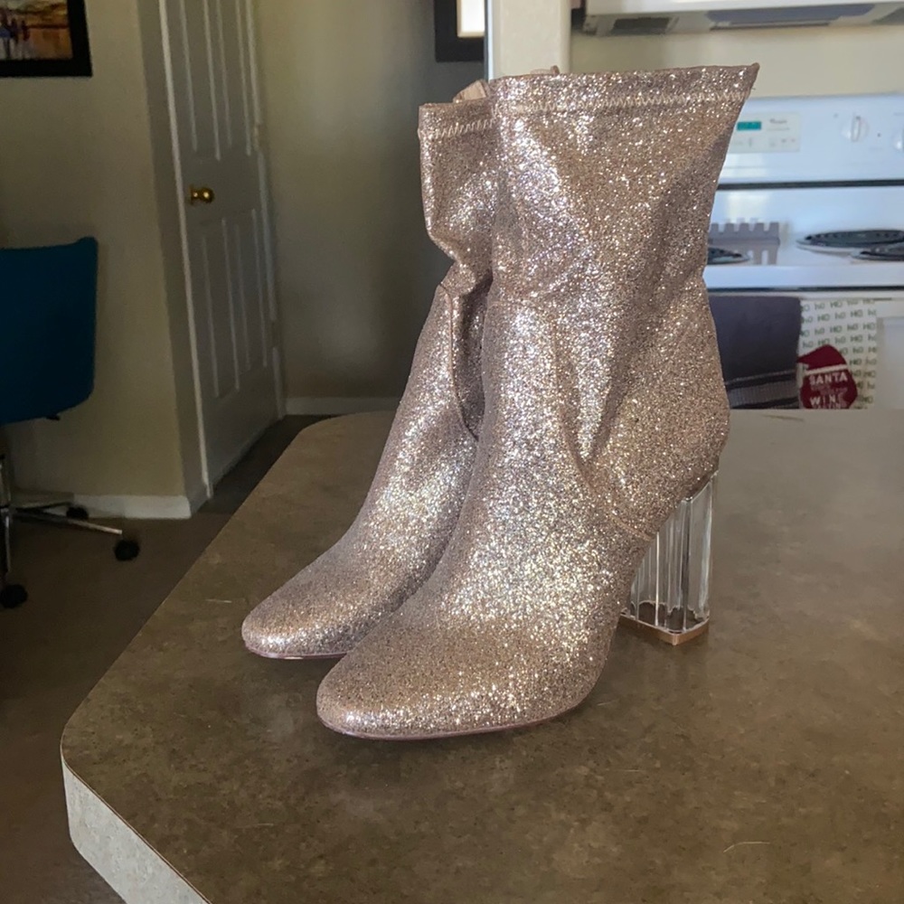 Liliana Gold Ankle Heeled Boot